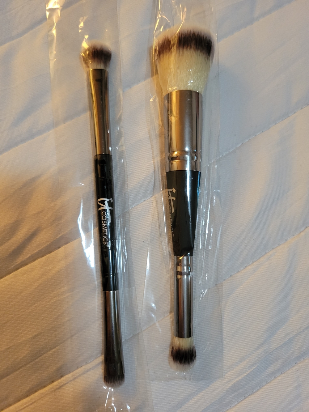IT Cosmetics Dual-Ended Makeup Brush Set - Black & Silver